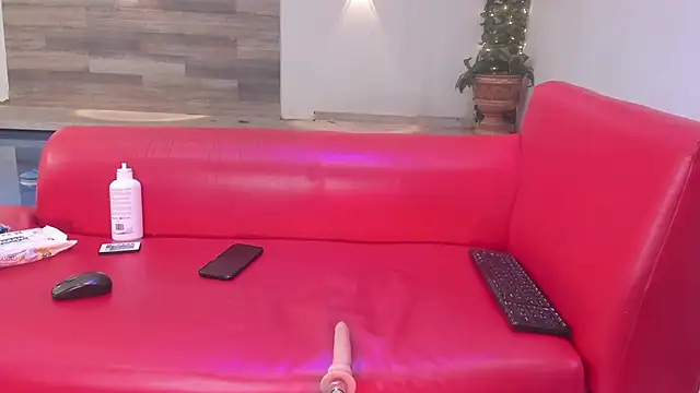 Snapshot of Maximo__ chatting on October 2025 09:11:01 PM Maximo online show from October 2025 09:11:01 PM