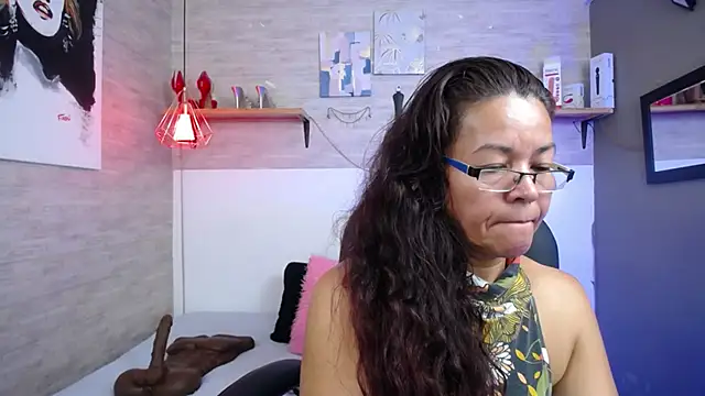 MaturePure online show from October 2025 10:10:01 PM