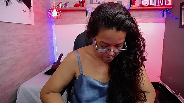 MaturePure online show from November 2025 10:42:02 PM