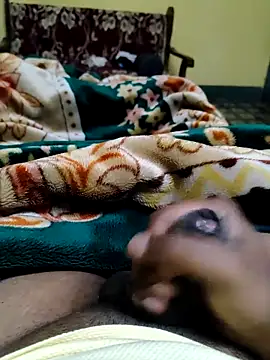 Snapshot of Brown_Munda047 chatting on December 2025 01:22:02 AM Brown Munda047 online show from December 2025 01:22:02 AM