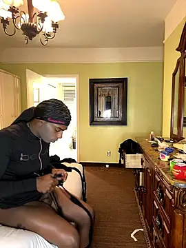 Snapshot of THICKwithDICKK chatting on December 2025 05:58:02 AM THICKwithDICKK online show from December 2025 05:58:02 AM