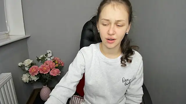 AfinaCutie online show from December 2024 11:39:02 AM