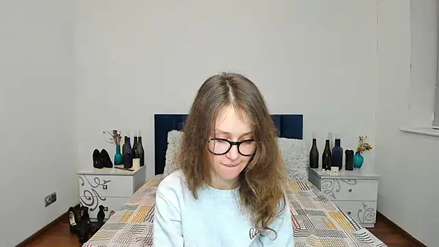 AfinaCutie online show from January 2025 04:37:02 PM