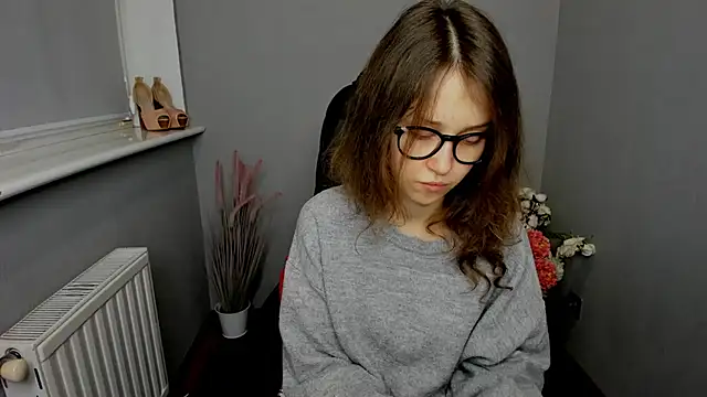 AfinaCutie online show from February 2025 12:47:02 PM