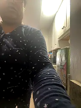 ebonyred online show from November 2025 03:12:02 PM