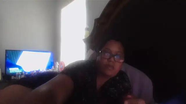 Snapshot of ebonyred chatting on July 2026 03:16:01 PM ebonyred online show from July 2026 03:16:01 PM
