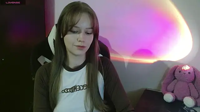 amelia sweeti online show from March 2026 08:12:01 PM