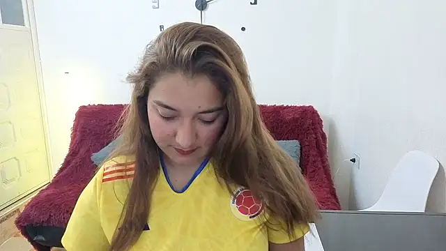  sweetcarla online show from June 2026 03:27:02 AM
