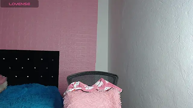 Lolitta xxx online show from January 2025 06:24:01 AM