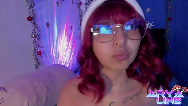 Snapshot of arysUwU chatting on December 2024 01:49:01 AM arysUwU online show from December 2024 01:49:01 AM