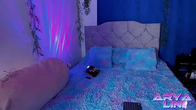 Snapshot of arysUwU chatting on March 2025 03:18:02 AM arysUwU online show from March 2025 03:18:02 AM