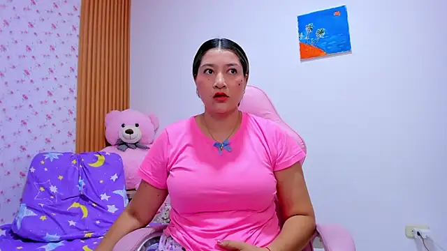Soyqueen online show from May 2026 07:26:02 AM