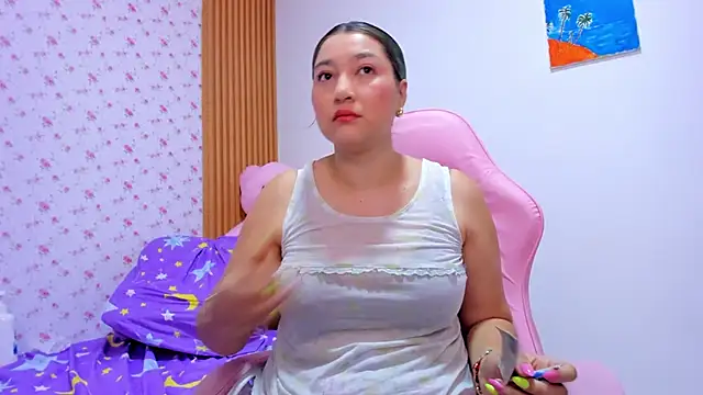 Soyqueen online show from May 2026 07:14:02 AM