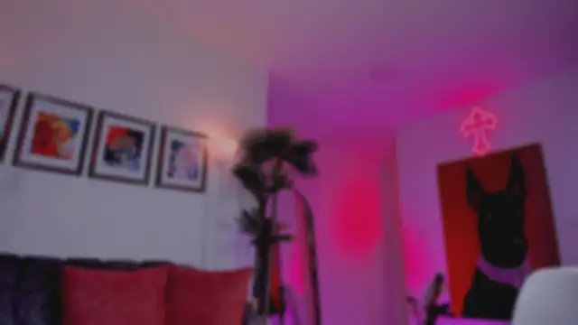 Taylor  foxxx online show from November 2025 06:49:02 AM