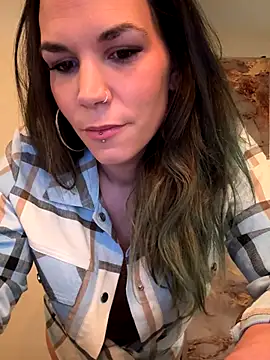 Snapshot of Lady_Knaller chatting on January 2026 08:00:01 PM Lady Knaller online show from January 2026 08:00:01 PM