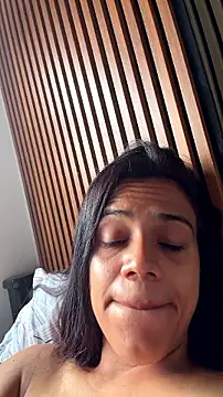 Deisy Torres online show from July 2026 08:23:02 PM