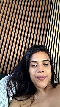 Deisy Torres online show from July 2026 11:03:01 PM