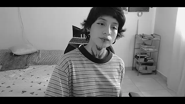 Snapshot of _Apola_77 chatting on February 2025 06:34:02 PM Apola 77 online show from February 2025 06:34:02 PM