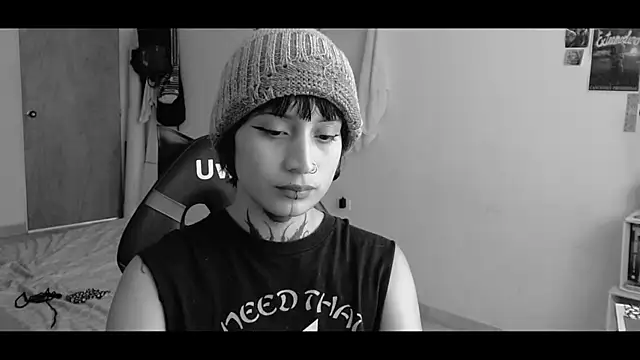 Snapshot of _Apola_77 chatting on March 2025 09:32:02 PM Apola 77 online show from March 2025 09:32:02 PM