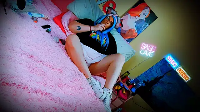 Blakelytgirl online show from July 2026 05:05:02 AM