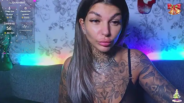 tattooedBabyy online show from December 2024 10:29:02 AM