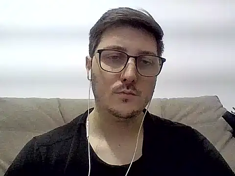 Snapshot of ShiitakeBR chatting on December 2024 12:08:02 AM ShiitakeBR online show from December 2024 12:08:02 AM