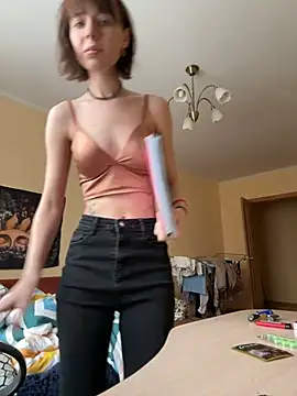 Snapshot of Crayzy_Luv chatting on December 2024 05:03:01 AM Crayzy Luv online show from December 2024 05:03:01 AM