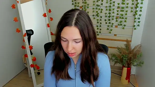 Snapshot of Lexy_flower chatting on October 2025 01:00:02 PM Lexy flower online show from October 2025 01:00:02 PM