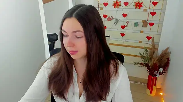 Lexy flower online show from February 2026 01:42:02 PM