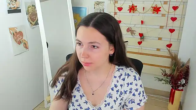 Lexy flower online show from April 2026 12:36:01 PM