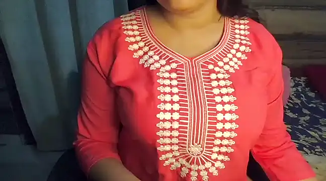 Trezza online show from February 2025 05:09:02 PM