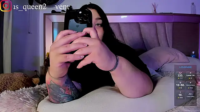 Snapshot of Venus_queenn chatting on September 2025 04:54:01 PM Venus queenn online show from September 2025 04:54:01 PM