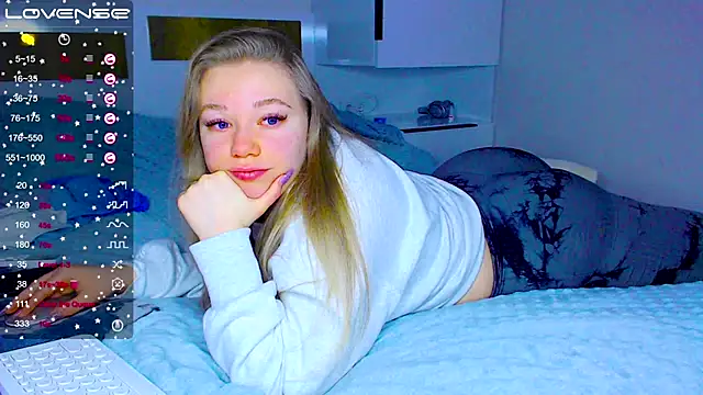 Snapshot of kitti_kaattt chatting on January 2025 06:45:01 AM kitti kaattt online show from January 2025 06:45:01 AM