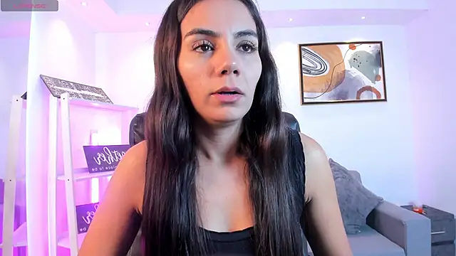 Snapshot of martina_mancini chatting on May 2026 11:38:01 AM martina mancini online show from May 2026 11:38:01 AM