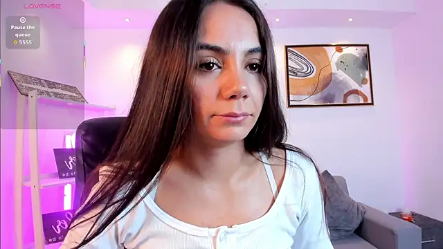 Snapshot of martina_mancini chatting on May 2026 12:35:02 PM martina mancini online show from May 2026 12:35:02 PM