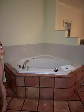 Snapshot of marleymaxwell chatting on January 2025 11:50:01 PM marleymaxwell online show from January 2025 11:50:01 PM