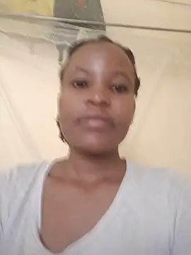 Snapshot of petite_babe chatting on June 2026 07:29:02 AM petite babe online show from June 2026 07:29:02 AM
