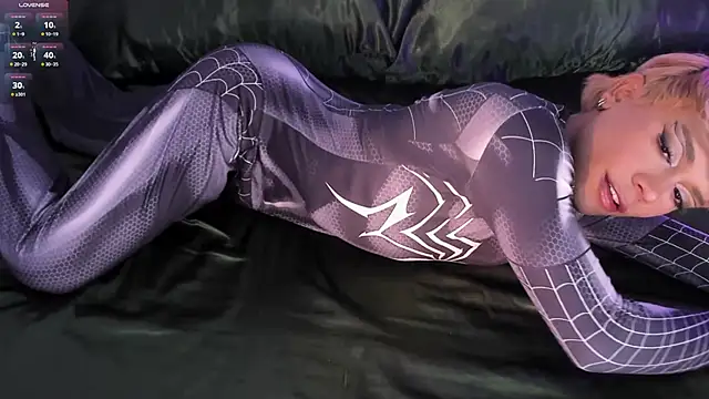 Danigio online show from December 2024 08:11:02 AM