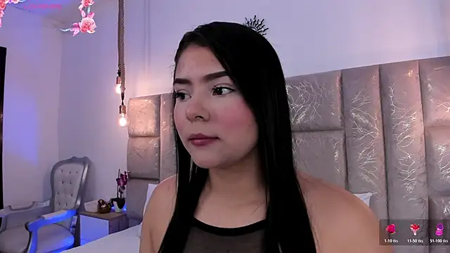 Oriana Guzman online show from June 2026 12:59:01 AM
