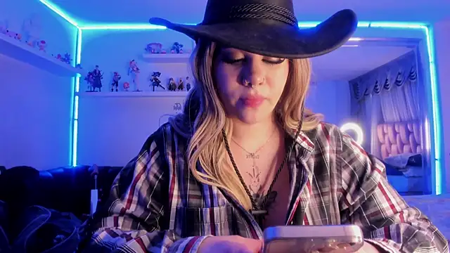 albaismynameX online show from January 2025 03:16:01 PM