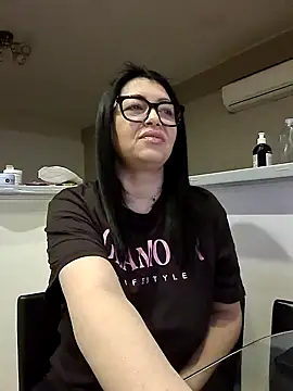 Milf Abigail online show from January 2026 02:17:02 AM