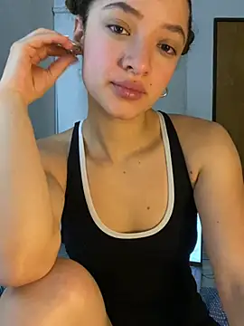 Alicia ALICIA online show from July 2026 02:05:01 PM