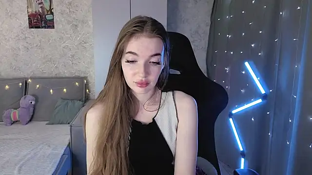 LissaCain online show from May 2026 02:42:02 AM