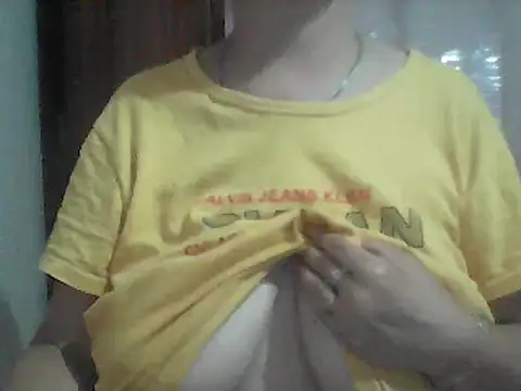 AnaXBerry online show from June 2026 06:23:01 PM