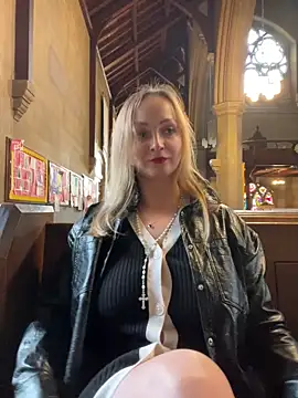 LadyTatiana Madam online show from October 2025 11:44:01 AM