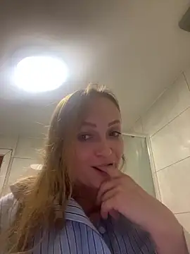 LadyTatiana Madam online show from February 2026 08:51:01 PM