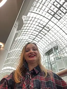 LadyTatiana Madam online show from March 2026 02:52:01 PM