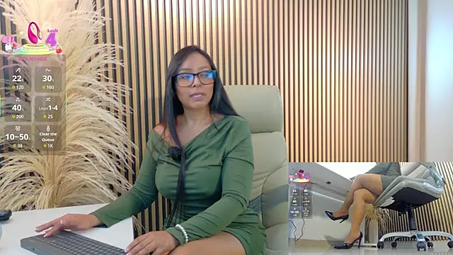 lulu 072 online show from November 2025 12:10:01 AM