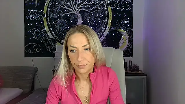 SexxyLiviaa online show from September 2025 06:34:01 PM