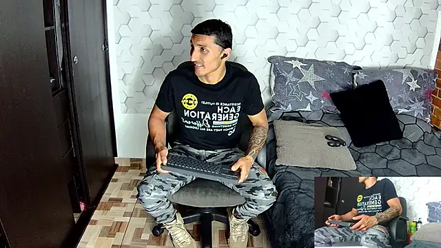 Marck Muscle online show from December 2024 02:41:02 AM